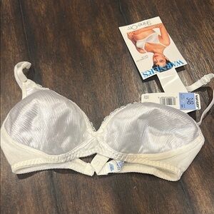 Warner's White Satin Bra